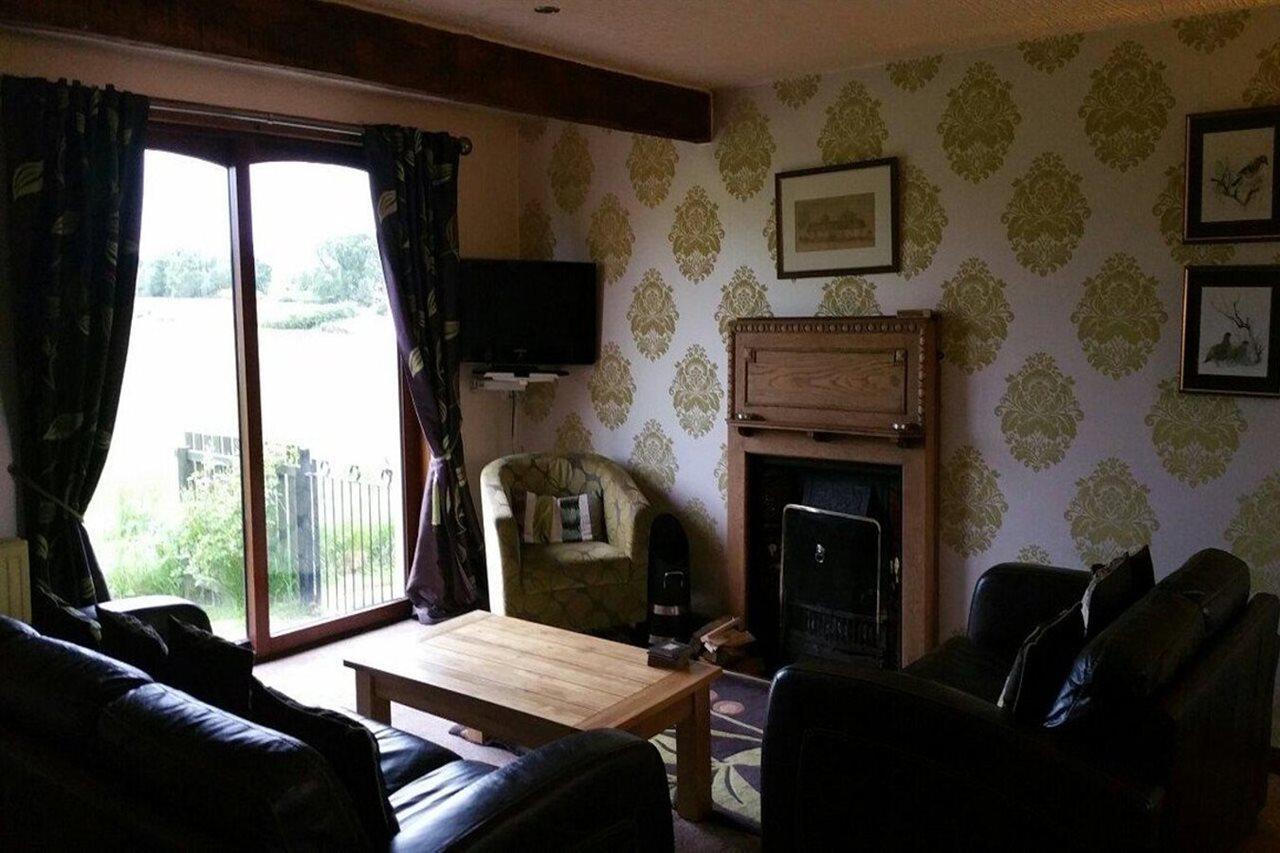 Ardoch Cottage Bed & Breakfast Balloch Exterior foto